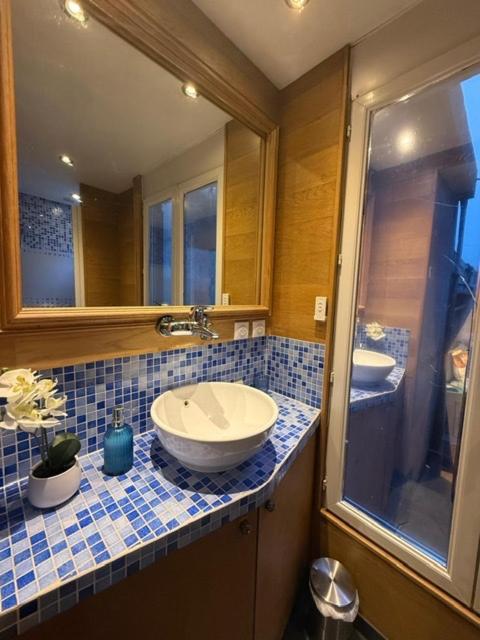 Highly Recommended Apartment Steps From The Lake Annecy Esterno foto